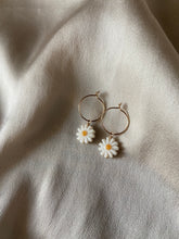 Charger l'image dans la galerie, Boucles d'oreilles Marga