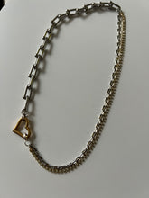 Charger l&#39;image dans la galerie, Collier Henri
